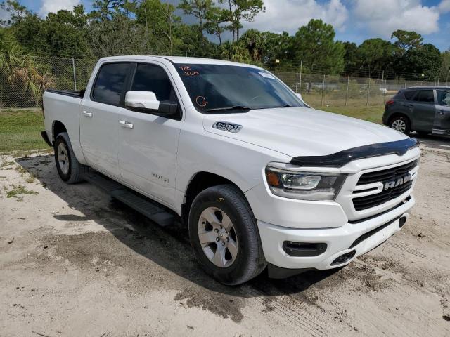 1C6RREFT2KN563088 - 2019 RAM 1500 BIG H WHITE photo 1