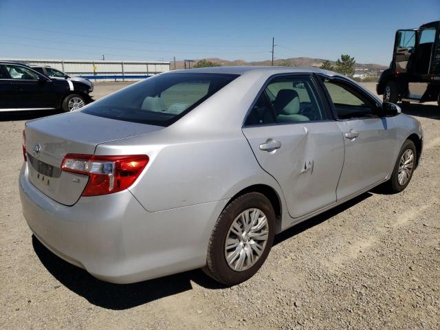 4T1BF1FK2CU512728 - 2012 TOYOTA CAMRY BASE SILVER photo 4