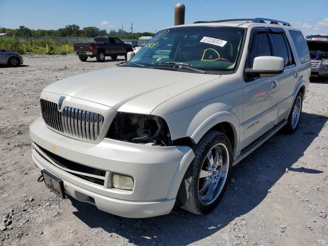 5LMFU27566LJ12829 - 2006 LINCOLN NAVIGATOR BEIGE photo 2