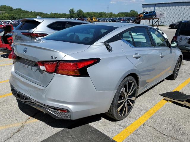 1N4BL4CV1NN344774 - 2022 NISSAN ALTIMA SR SILVER photo 4