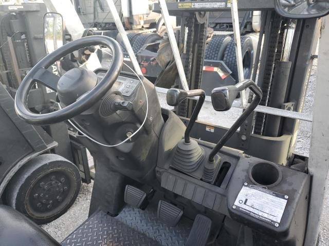 CP1F29W5463 - 2014 NISSAN FORKLIFT WHITE photo 5