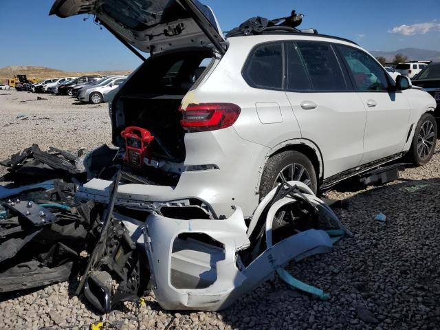 5UXTA6C09M9F25554 - 2021 BMW X5 XDRIVE4 WHITE photo 4