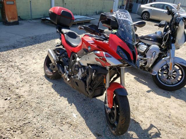 WB10E430XLZJ83604 - 2020 BMW S 1000 XR RED photo 1