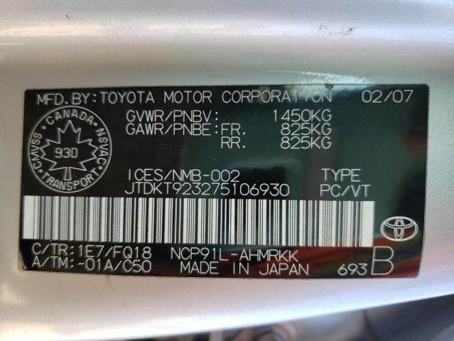 JTDKT923275106930 - 2007 TOYOTA YARIS SILVER photo 10