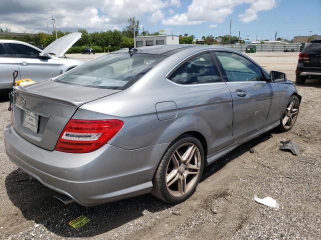 WDDGJ5HB8CF797300 - 2012 MERCEDES-BENZ C 350 GRAY photo 4