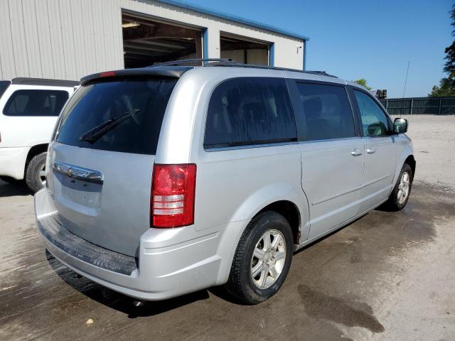 2A8HR54P78R151425 - 2008 CHRYSLER TOWN & COU SILVER photo 4