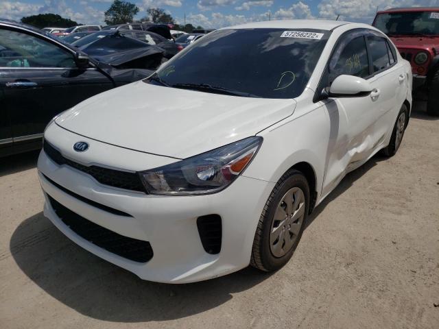 3KPA24AB1KE230923 - 2019 KIA RIO S WHITE photo 2