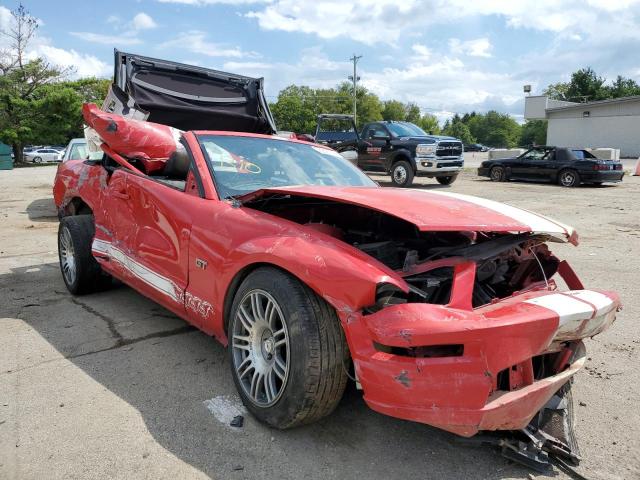 1ZVFT85H255200948 - 2005 FORD MUSTANG GT RED photo 1