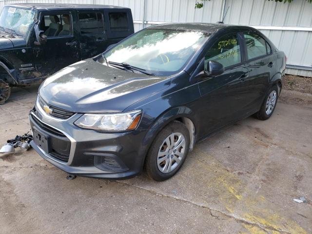 1G1JB5SH2H4144371 - 2017 CHEVROLET SONIC LS GRAY photo 2