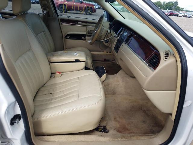 1LNHM81V86Y629849 - 2006 LINCOLN TOWN CAR S WHITE photo 5