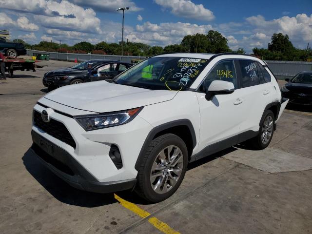 2T3C1RFV5LC036267 - 2020 TOYOTA RAV4 XLE P WHITE photo 2