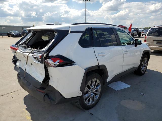 2T3C1RFV5LC036267 - 2020 TOYOTA RAV4 XLE P WHITE photo 4