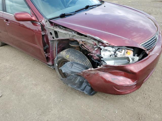 4T1BE32K05U407550 - 2005 TOYOTA CAMRY LE RED photo 9