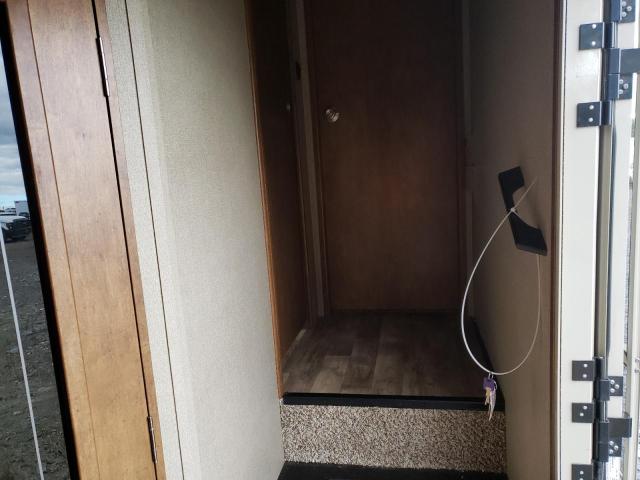 573FR3528G3307199 - 2016 GRAN REFLECTION TWO TONE photo 5