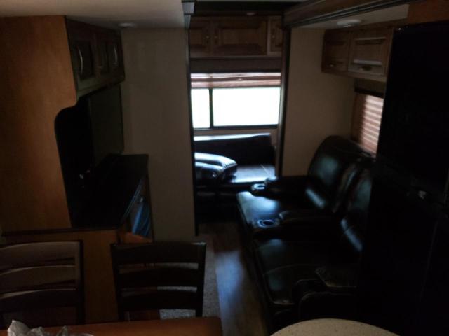 573FR3528G3307199 - 2016 GRAN REFLECTION TWO TONE photo 6