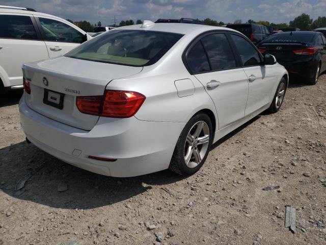 WBA3C3C5XEF983297 - 2014 BMW 320 I XDRI WHITE photo 4