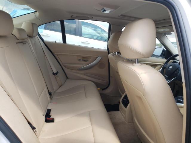 WBA3C3C5XEF983297 - 2014 BMW 320 I XDRI 白色 照片 6