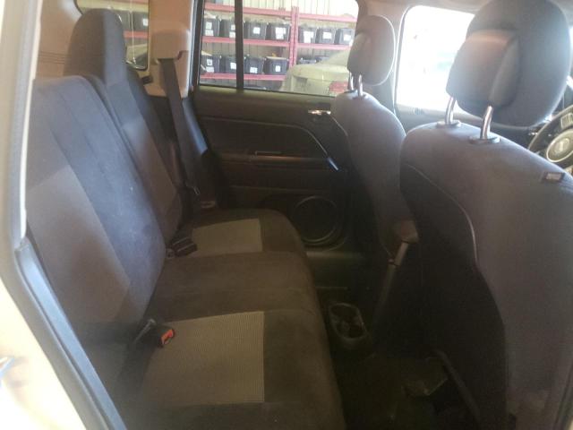 1C4NJDBB9HD106900 - 2017 JEEP COMPASS SP 白色 照片 6