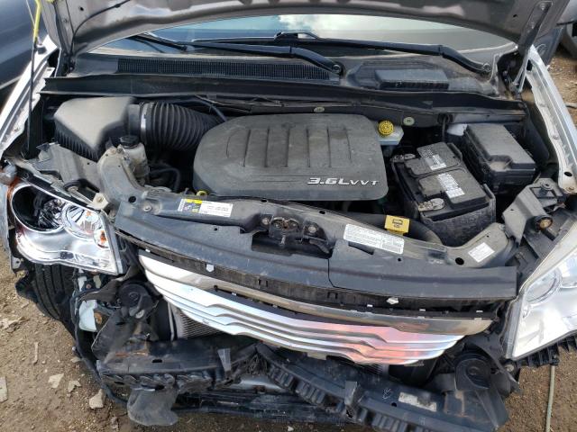 2C4RC1BG2DR547958 - 2013 CHRYSLER TOWN & COU SILVER photo 7