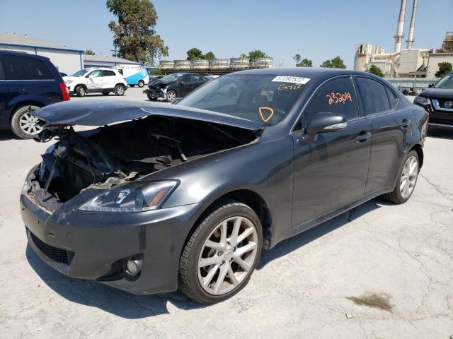 JTHCF5C21B5045412 - 2011 LEXUS IS 250 GRAY photo 2