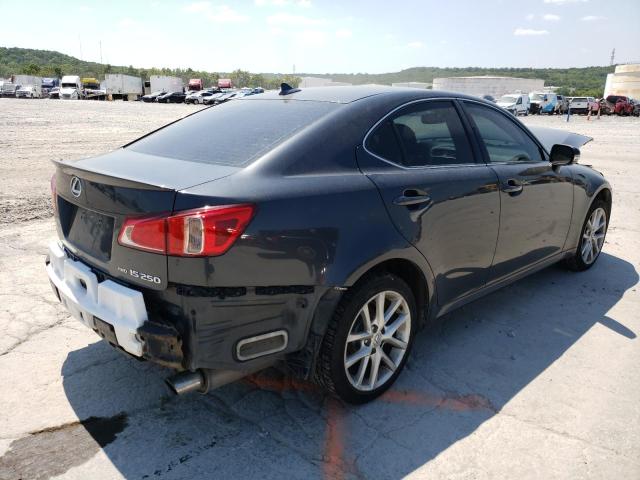 JTHCF5C21B5045412 - 2011 LEXUS IS 250 GRAY photo 4