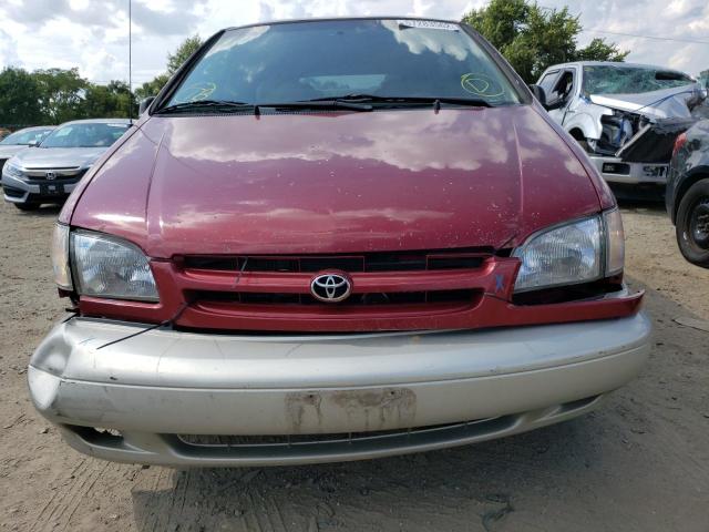 4T3ZF13C6XU144451 - 1999 TOYOTA SIENNA LE RED photo 9