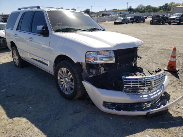 5LMJJ2J51DEL08271 - 2013 LINCOLN NAVIGATOR 白色 照片 1