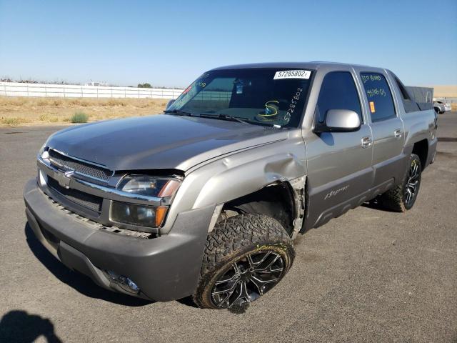 3GNEC13T53G231489 - 2003 CHEVROLET AVALANCHE GRAY photo 2