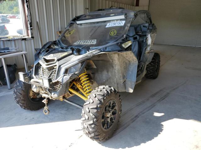 3JBVGAY41KK002790 - 2019 CAN-AM MAVERICK X GRAY photo 2