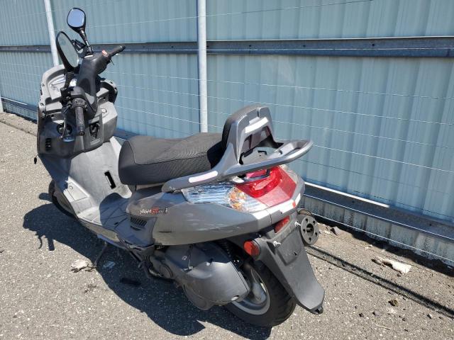 RFBT9H156AB210218 - 2010 KYMCO USA INC YAGER 300I SILVER photo 3