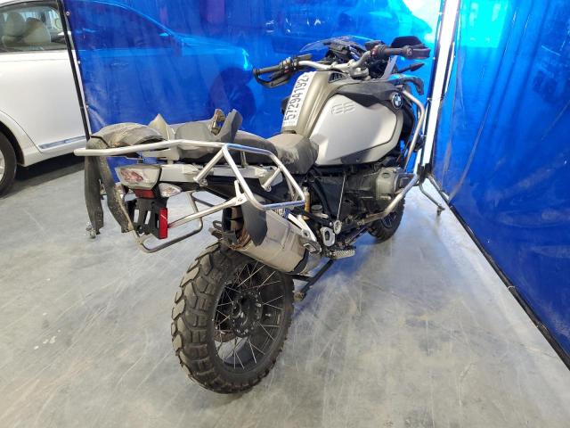 WB10A1206EZ096457 - 2014 BMW R1200 GS A GREEN photo 4