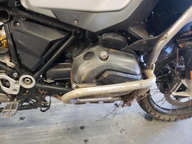 WB10A1206EZ096457 - 2014 BMW R1200 GS A GREEN photo 7