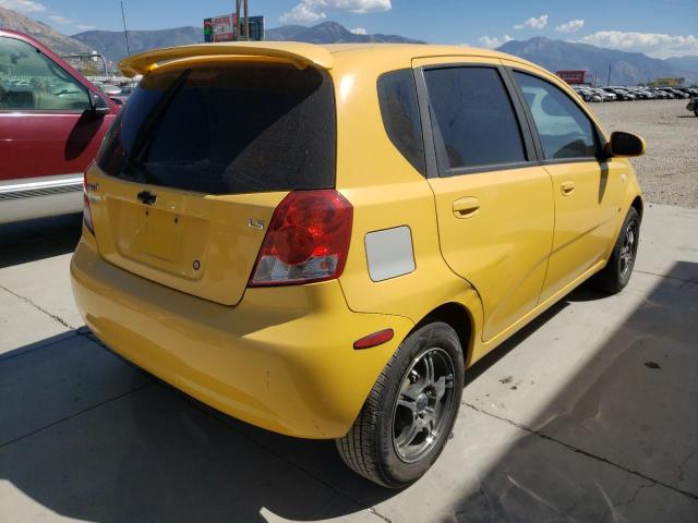 KL1TD66668B063496 - 2008 CHEVROLET AVEO BASE YELLOW photo 4