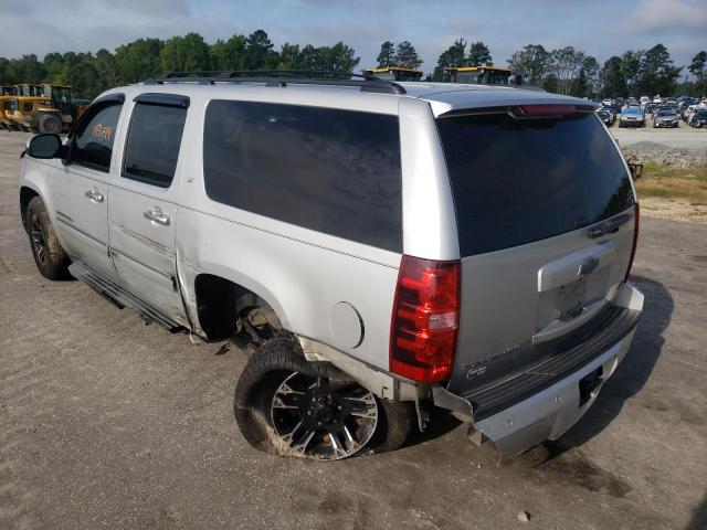 1GNSCJE05BR100339 - 2011 CHEVROLET SUBURBAN SILVER photo 3