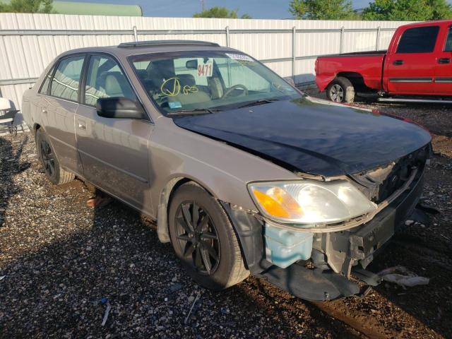 4T1BF28B42U249921 - 2002 TOYOTA AVALON XLS GOLD photo 1