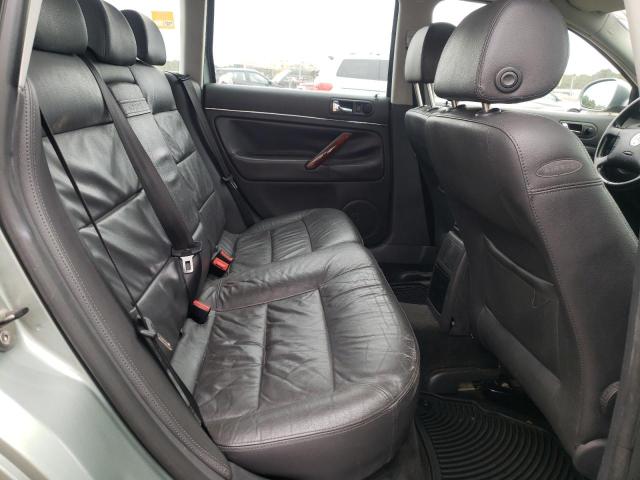 WVWYU63BX5E124942 - 2005 VOLKSWAGEN PASSAT GLX Yaşıl foto 6