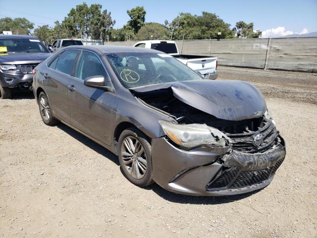 4T1BF1FK5GU175154 - 2016 TOYOTA CAMRY LE GRAY photo 1