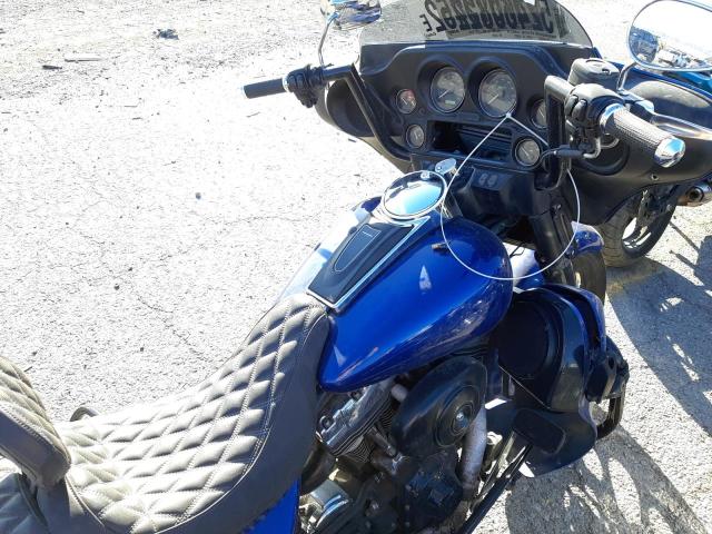 1HD1FCW3X6Y642286 - 2006 HARLEY-DAVIDSON FLHTCUI 蓝色 照片 5