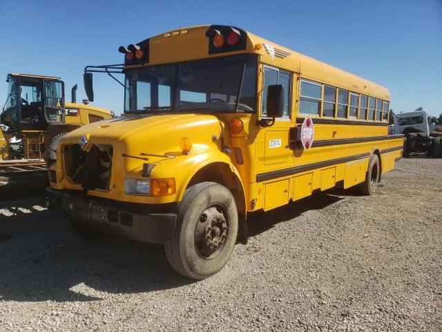 4DRBRAAP83B959473 - 2003 IC CORPORATION 3000 YELLOW photo 2