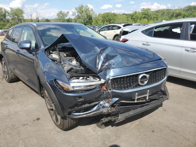 YV4102WKXL1045001 - 2020 VOLVO V60 CROSS BLUE photo 9