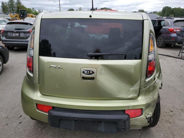 KNDJT2A21A7058781 - 2010 KIA SOUL GREEN photo 9