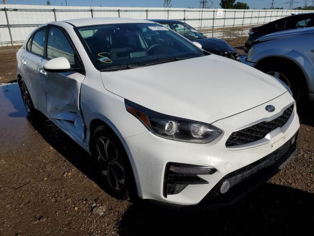 3KPF24AD1ME377771 - 2021 KIA FORTE FE WHITE photo 1