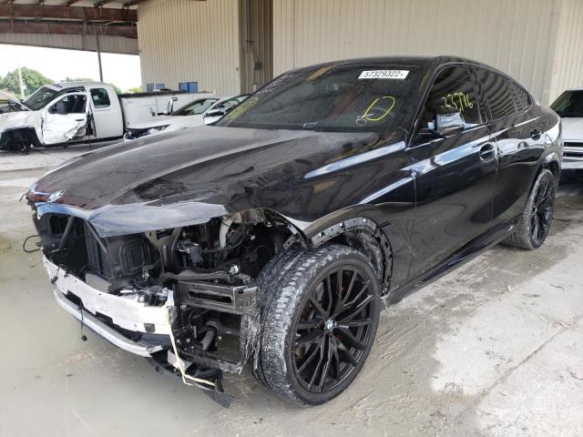 5UXCY4C0XM9E66112 - 2021 BMW X6 SDRIVE 黑色 照片 2