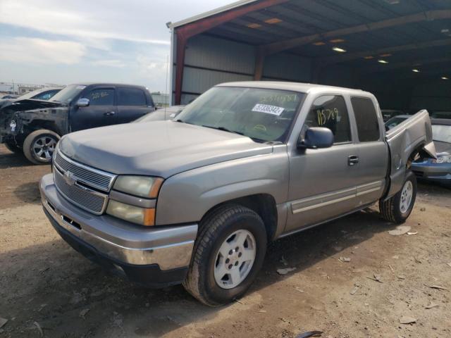 1GCEC19XX6Z234587 - 2006 CHEVROLET SILVRDO LS GRAY photo 2