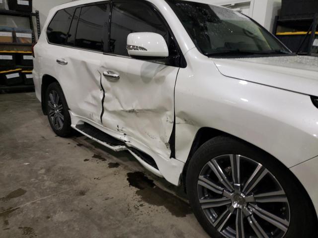 JTJHY7AX1H4223665 - 2017 LEXUS LX 570 WHITE photo 9