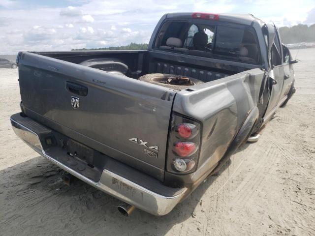 1D7HU18D05S213939 - 2005 DODGE RAM 1500 S SILVER photo 4