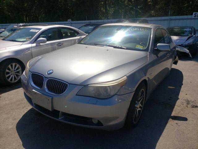 WBANF33547CW70895 - 2007 BMW 525 XI  photo 2