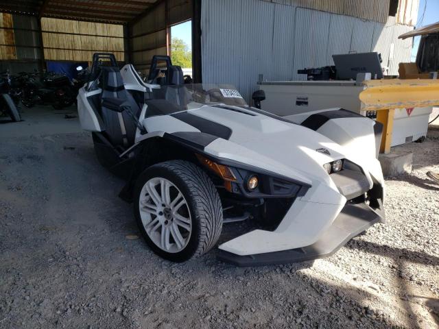 57XAASFA9F5106429 - 2015 POLARIS SLINGSHOT WHITE photo 1