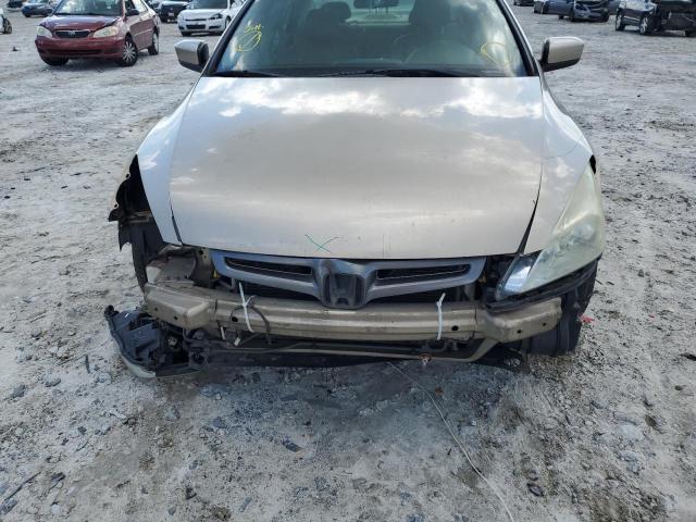 1HGCM66583A011173 - 2003 HONDA ACCORD GOLD photo 9