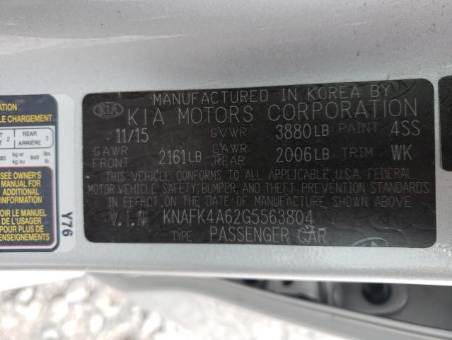 KNAFK4A62G5563804 - 2016 KIA FORTE LX SILVER photo 10